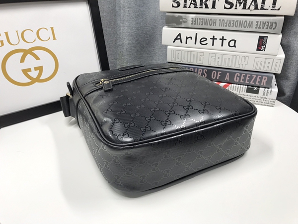 激安グッチバッグコピー角部分ディテール